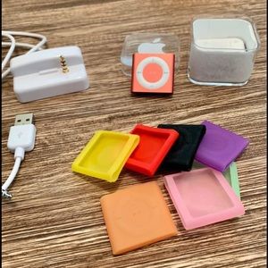 🎉SOLD🎉APPLE M-Player iPod Shuffle 2 GB Pink